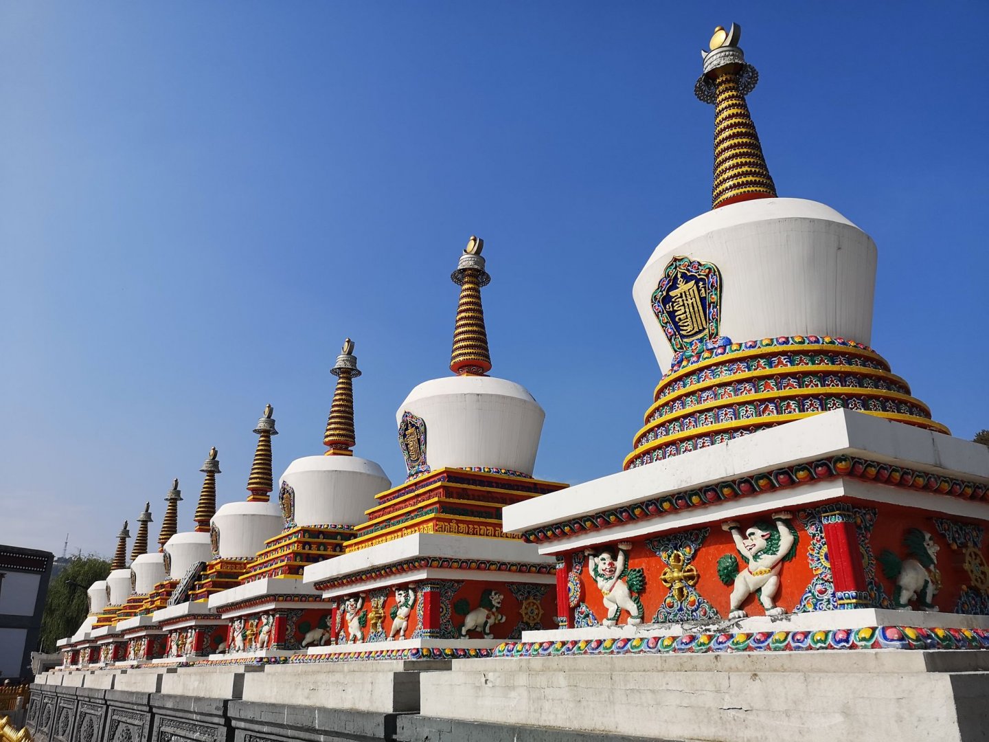 A030 Beijing–Xining-Lhasa-Shanghai (11 días /10 noches )